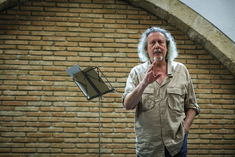 Els últims dies d’Ovidi: «Jo soc el poeta; ell no és més que l’emperador»