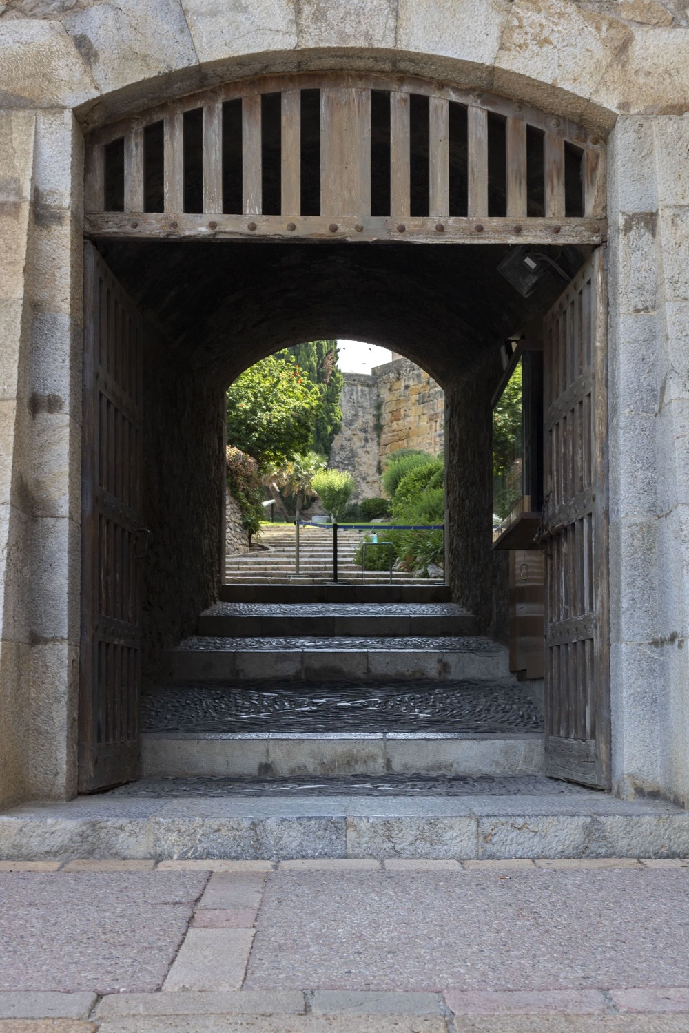 03. Porta d'accès MG 1626