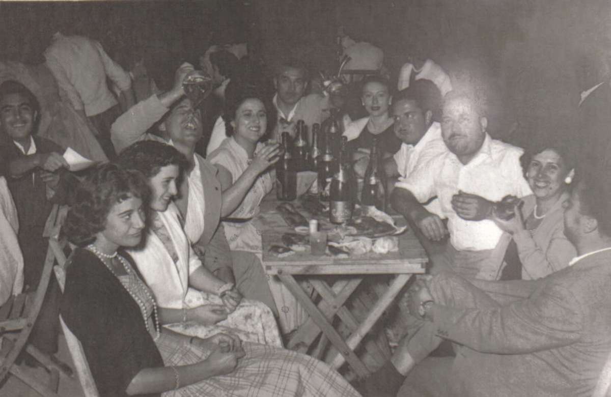 016-1200.jpg