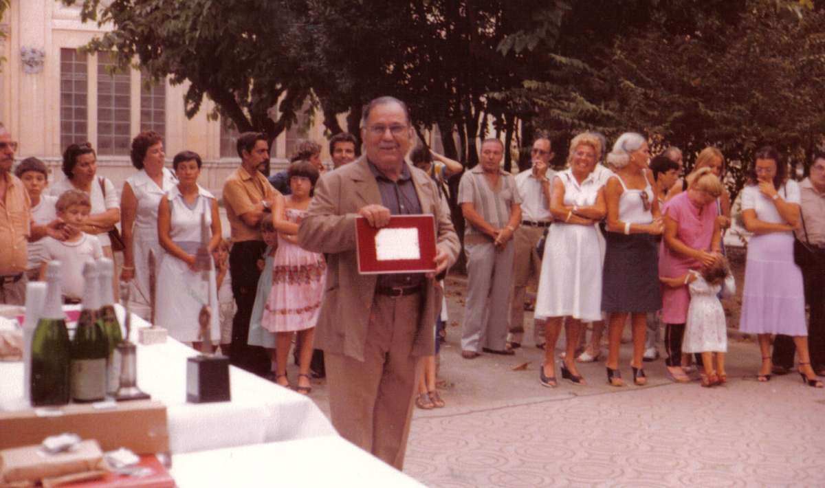 054-1200.jpg