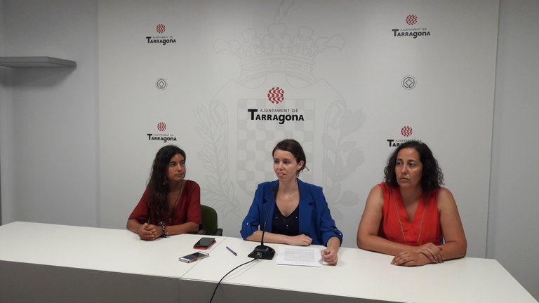 L'Ajuntament de Tarragona i les entitats animalistes acorden un pla d'acció ètic per a la cura dels porcs vietnamites