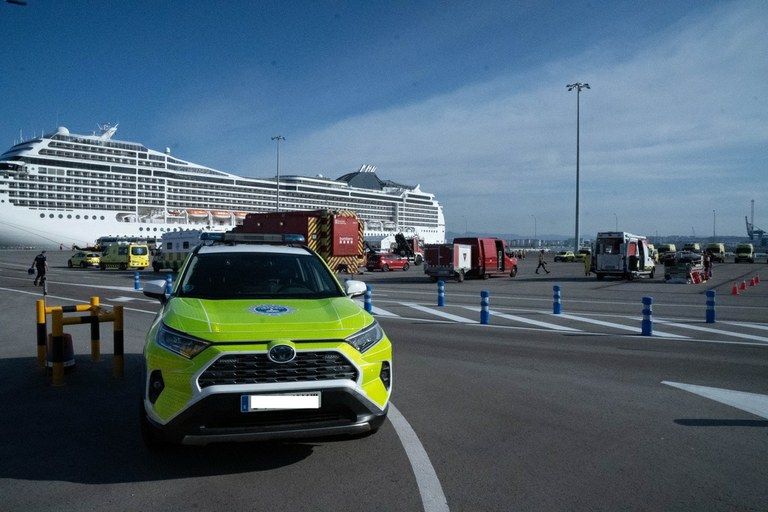 Simulacre d’incendi amb ferits en un creuer al Port de Tarragona