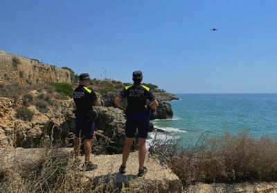 La Guàrdia Urbana ja vigila amb dron les zones de roques del litoral
