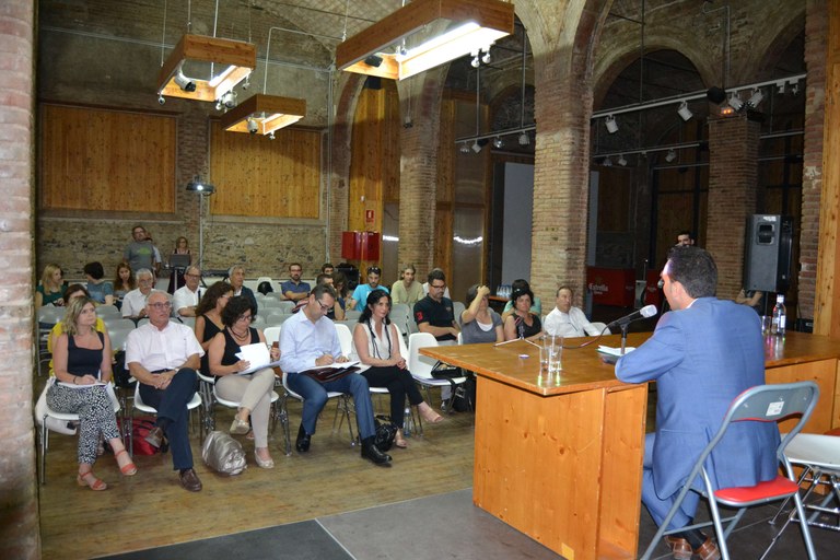 Reunió del plenari de la Taula de la Pobresa Energètica de Tarragona i Reus